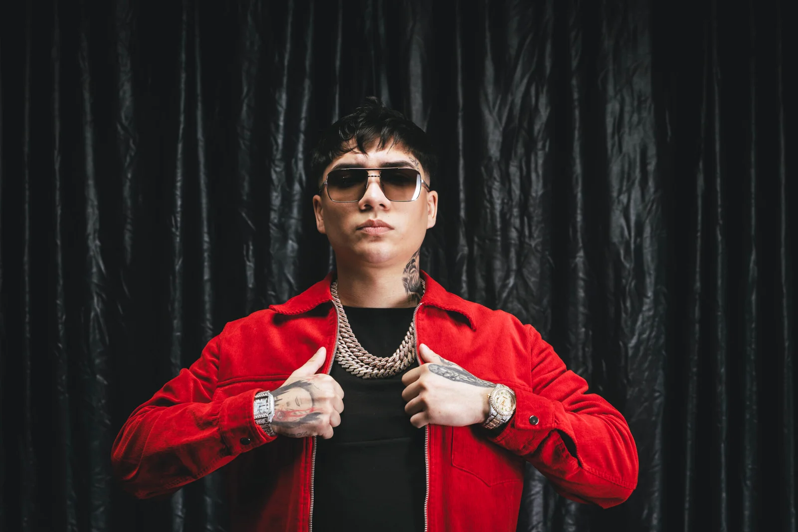 Jairo Vera presenta "Génesis", un álbum que reúne a las principales figuras de la música urbana chilena